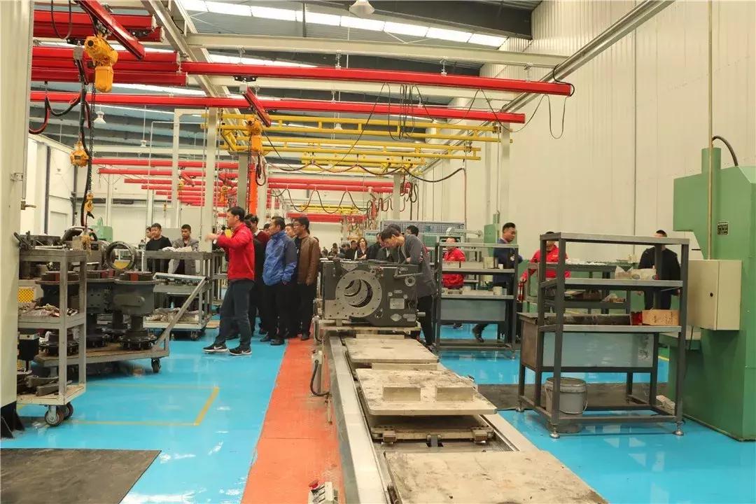 大手笔！金额超1.6亿！山东东汽英福莱新品发布，现场订货1325台