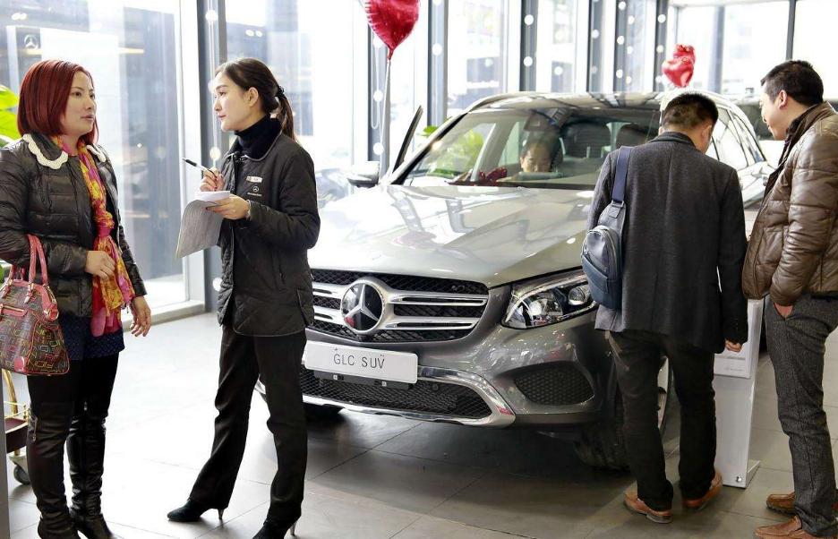 贷款买车贷的款项里包含什么,贷款买的车贷款交完后要去拿什么