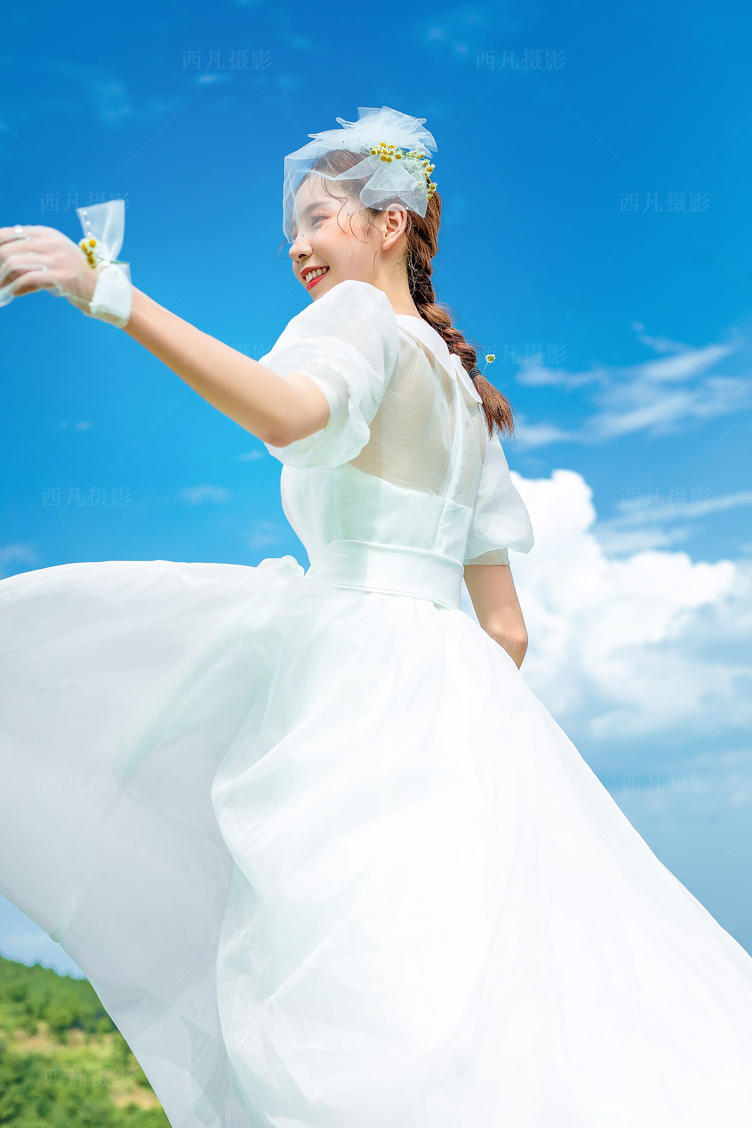 胸小的新娘穿什么婚纱好看,新娘怎么穿婚纱