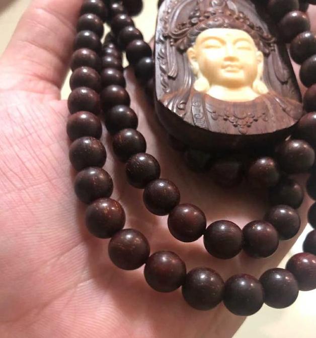 小叶紫檀手串补救方法,小叶紫檀手串包浆后可以用手盘吗