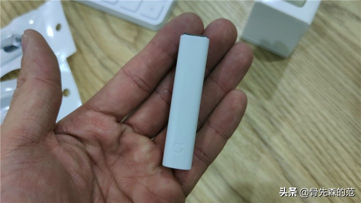 小米指甲刀防飞溅烂了,小米指甲刀细节