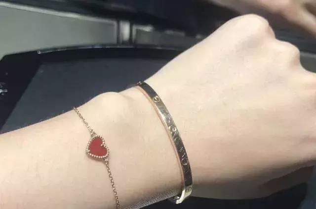 梵克雅宝的免税店在哪里,梵克雅宝免税几折