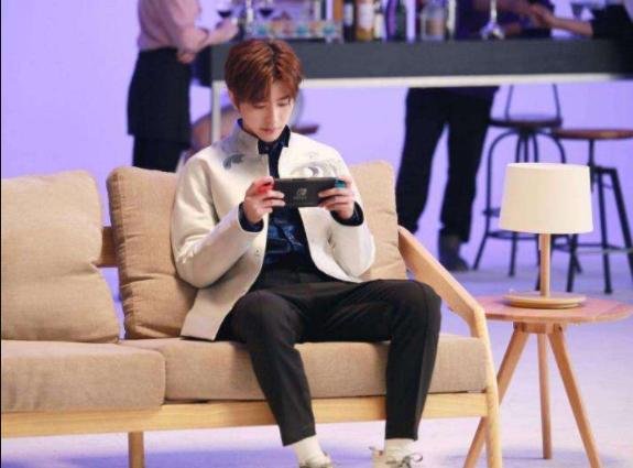 王者荣耀:峡谷中遇到这些ID,说明你匹配到明星了,几率挺大