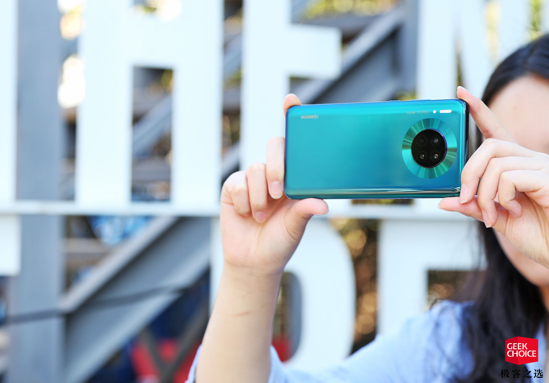 华为mate30测评苹果11,华为mate30发布麒麟990加持