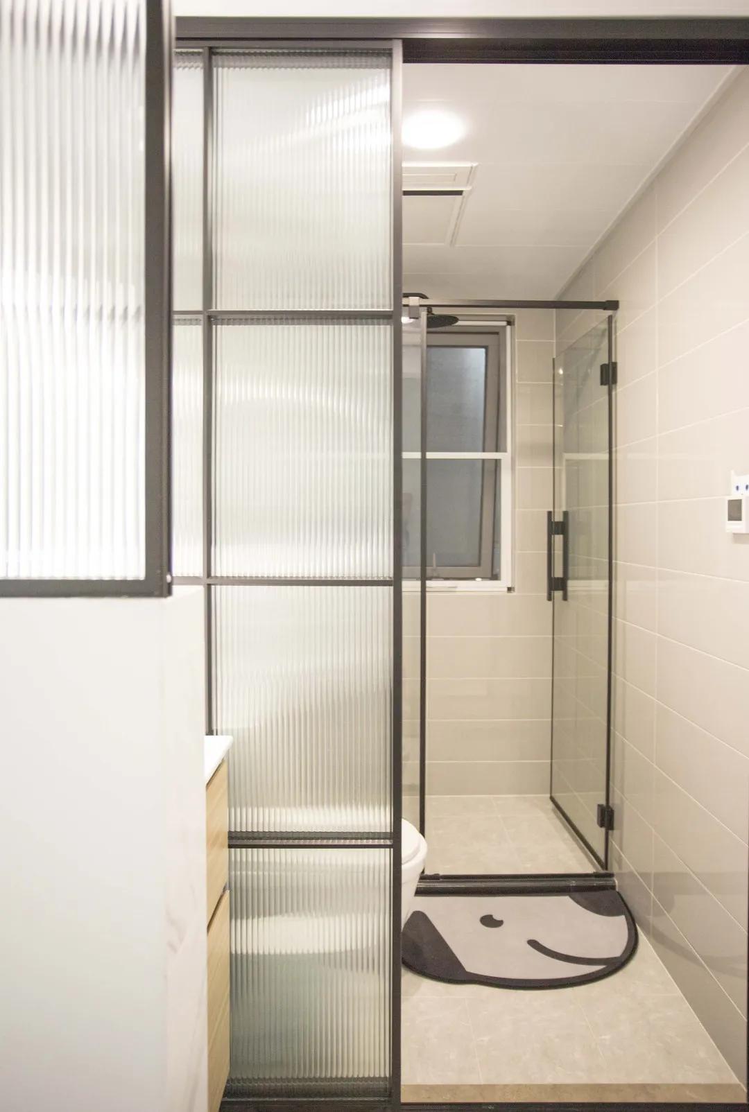 豪宅4个空间的地下室,现代风豪宅地下室