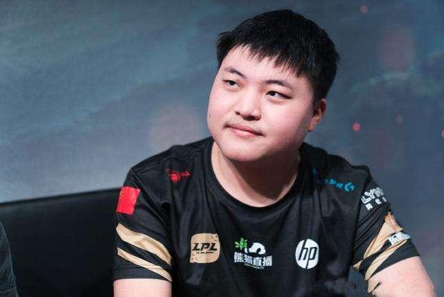 ESPN发推:祝贺JKL获得这项记录,上一任是Uzi!