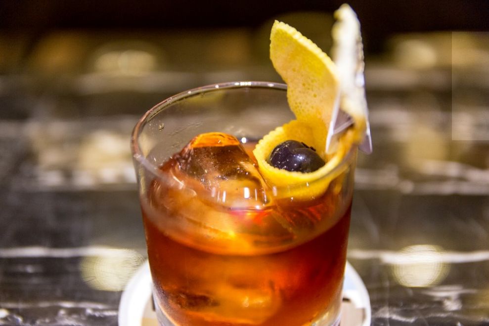 上海仅118元抢313元FIM西餐音乐酒吧3人餐~扒烤新西兰羊排+...