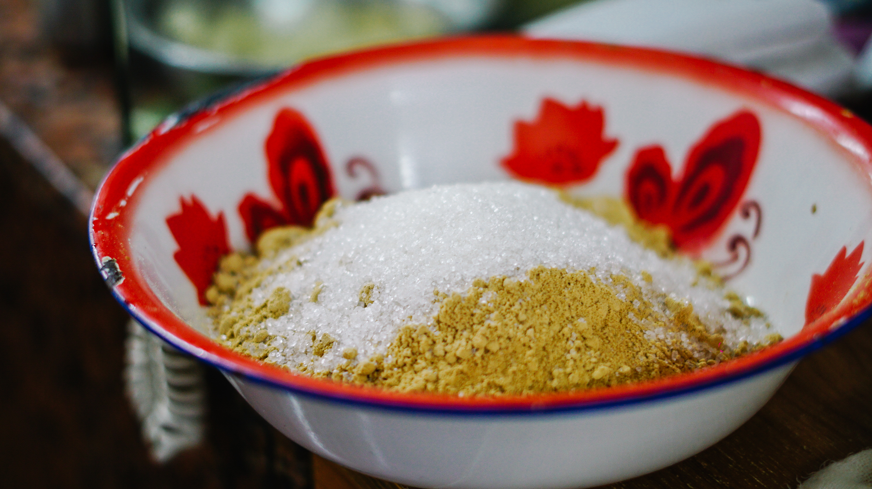 乌贼蛋的温州做法,温州空心油蛋的做法