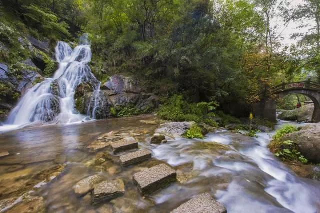 重渡沟北沟攻略,重渡沟美食小吃街攻略