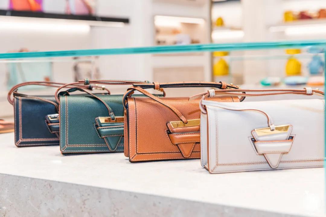 等了200+天,恒隆这7家高奢大牌终于开了!昆明首店,开启霸屏