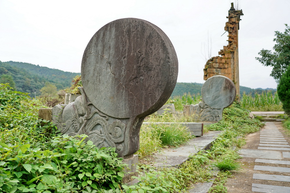婺源看惯了大城市的繁华,婺源有个徽派建筑景区
