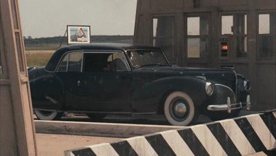 床上的马头是真的假的？桑尼挨了多少枪？好莱坞经典「教父」解密