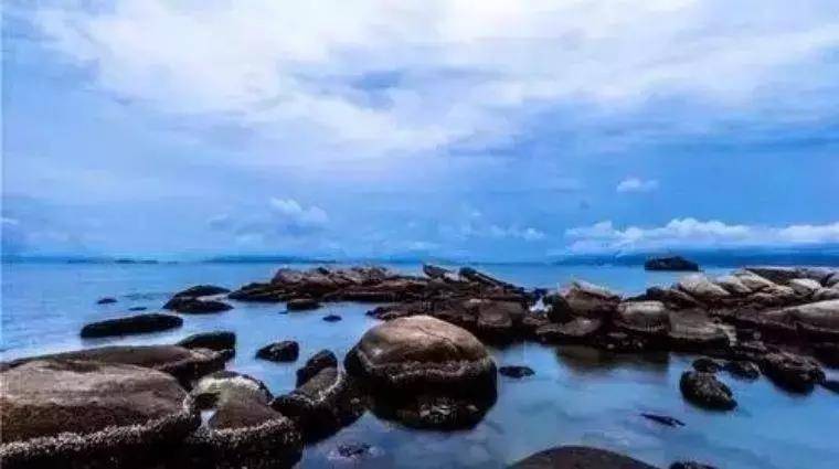 ¥599抢惠州高级海景房~三人自助早晚海鲜套餐~巽秀表演~家庭出游