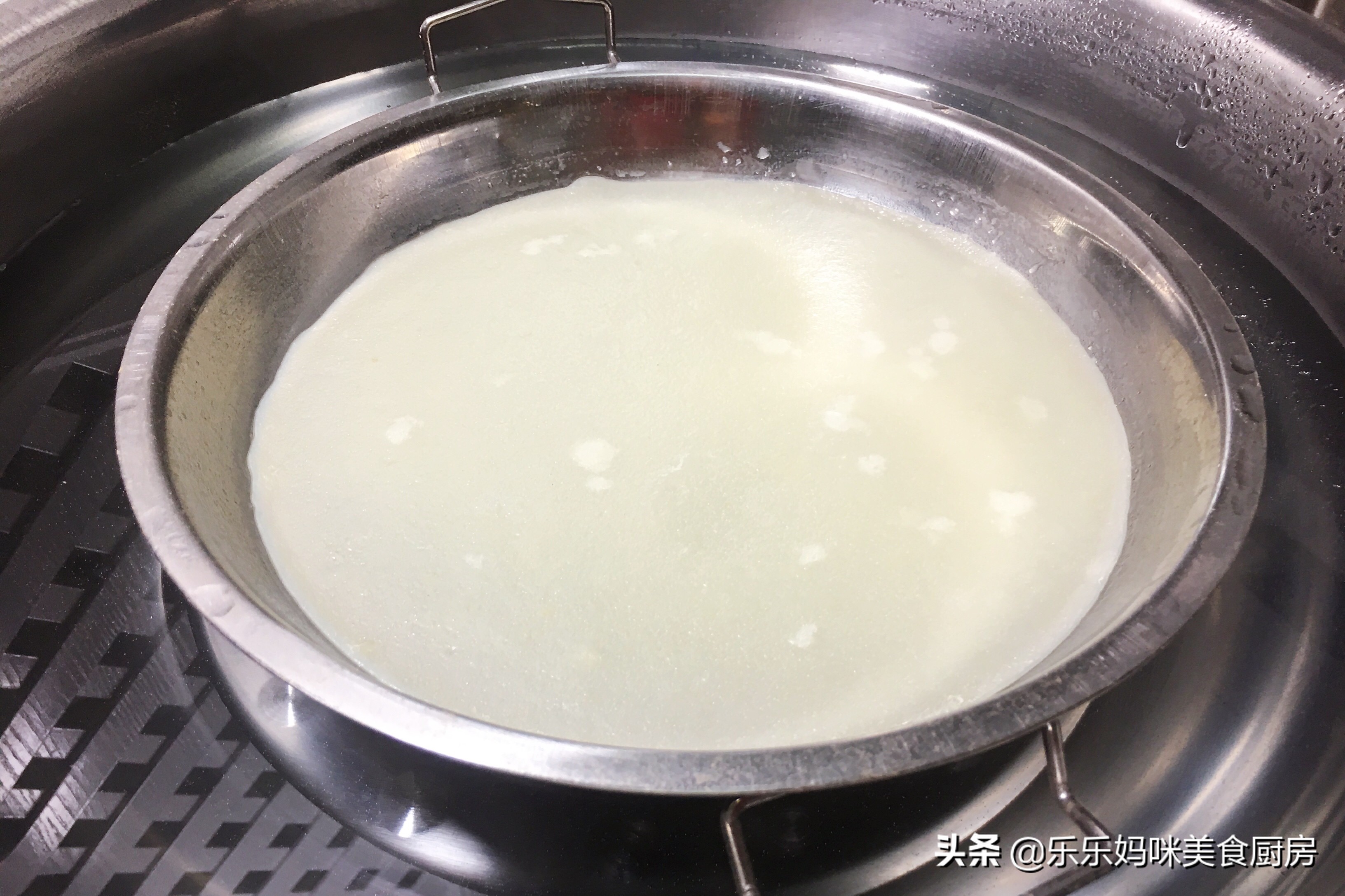 在家蒸凉皮揭不下来怎么回事,怎么蒸凉皮又薄又筋道