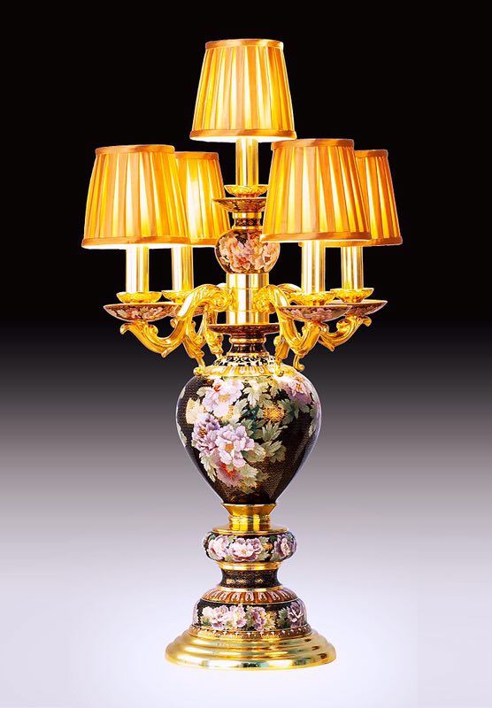 皇家御用餐具珐琅彩,皇家御用器物