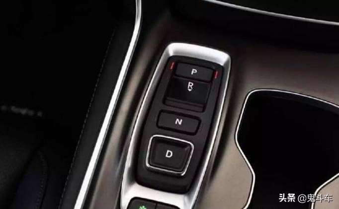 十代半雅阁混动锐尊版测评,十代雅阁混动锐酷版测评