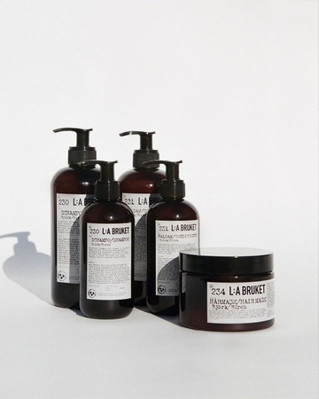 五种促进头发生长的食物,滋润头发的天然洗发植物