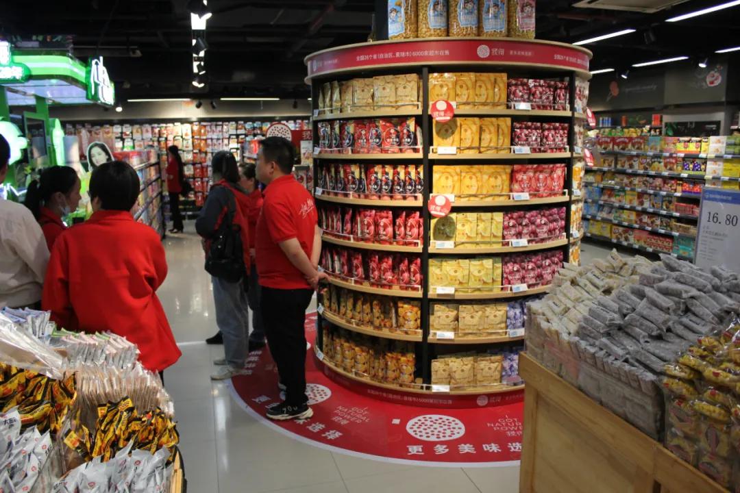 超市老板遇到生意不好怎么办,大润发和永辉营业额