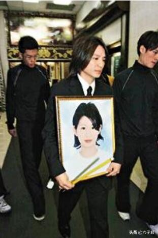 beyond叶世荣现状,beyond叶世荣年轻时照片