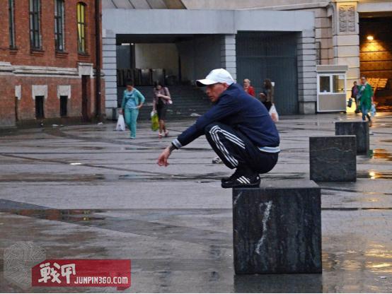 俄罗斯街头爱国,俄罗斯人喜欢三叶草