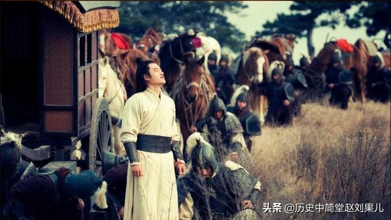 诸葛亮劝解刘禅怎样处理朝政,易中天评曹操看透人性