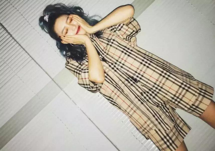 你穿衬衣的样子,理工直男格子衬衫