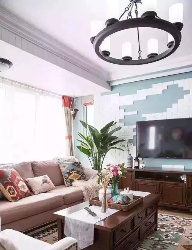 2021电视背景墙简约风格图片,电视背景墙轻奢风格装修效果图