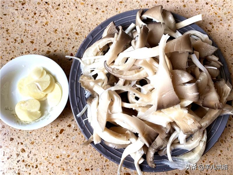 平菇肉片家常做法,平菇肉片做法教程