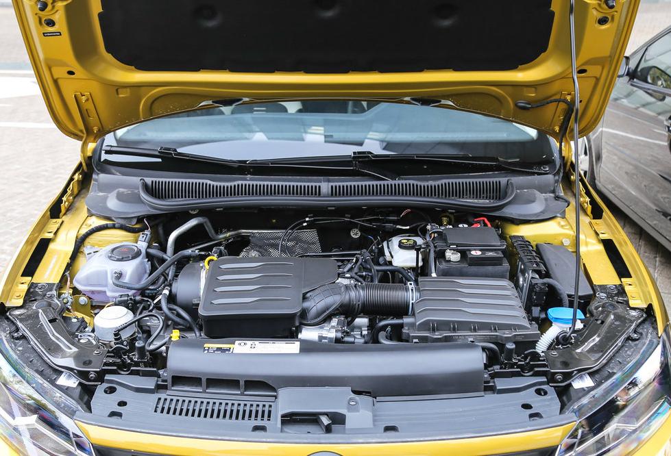 大众polo小菠萝二手,polo大众小菠萝自动挡落地价