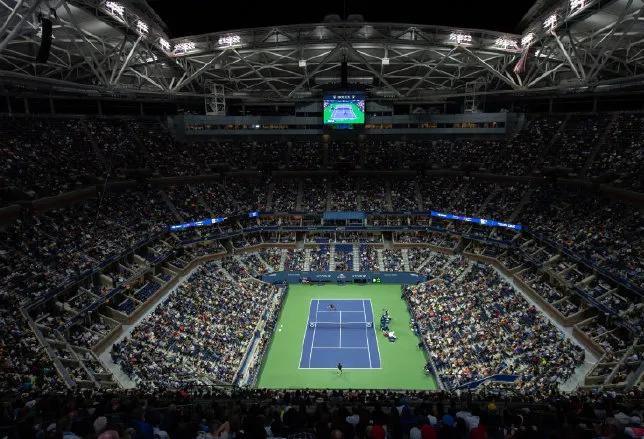 大坂直美红土表现,大坂直美爆冷无缘八强