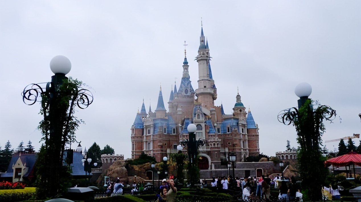 带孩子玩迪士尼怎么玩最划算,迪士尼带娃买什么套票