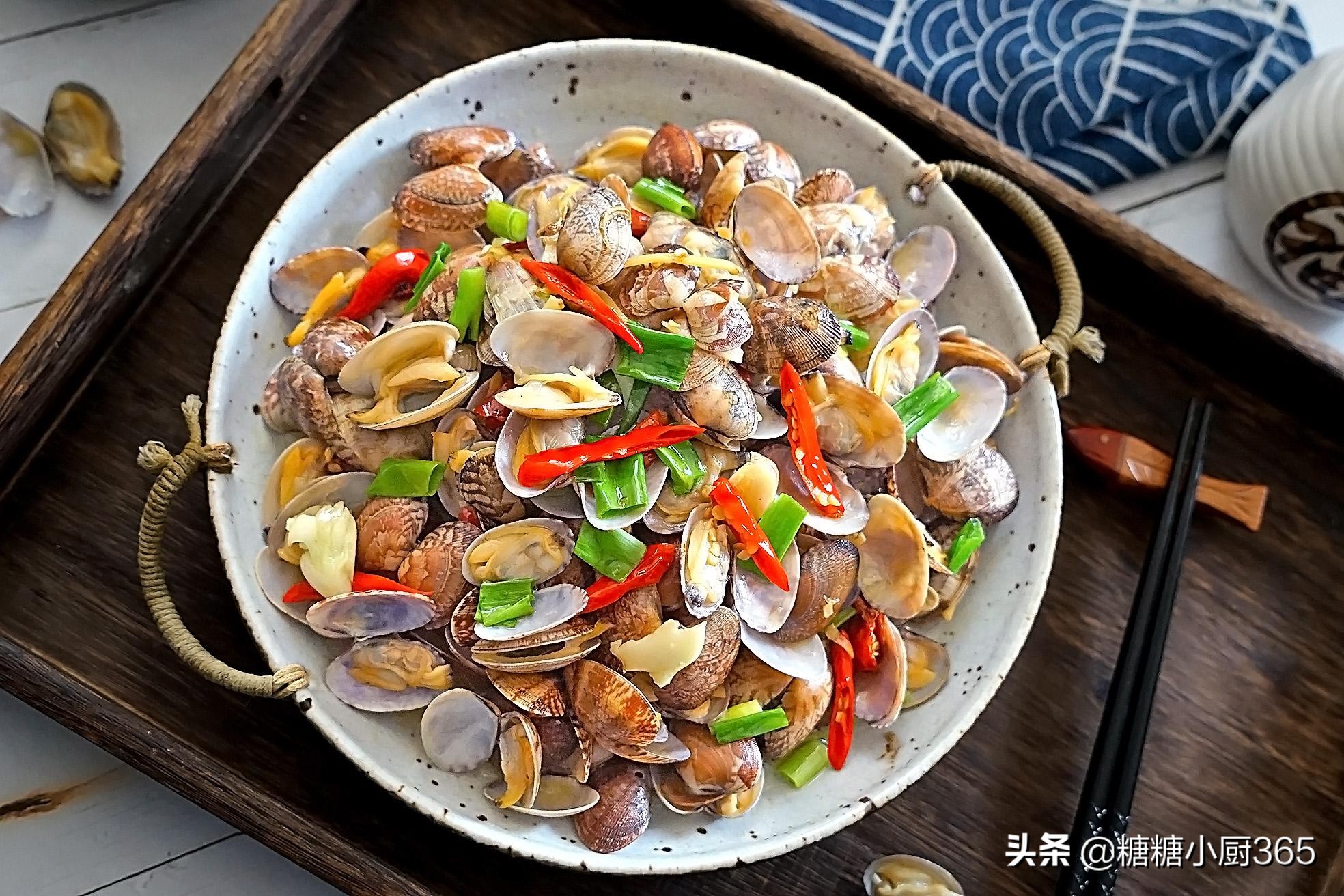 蛤蜊处理内脏,蛤蜊已经焯过水怎么清理沙子