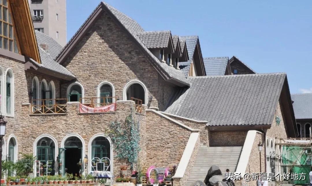 收藏!*疆新**60个“网红”打卡地都在这里