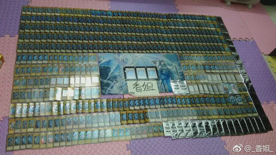 游戏王真青眼白龙登场,游戏王当中的青眼白龙