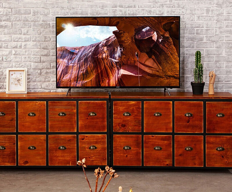 哪个牌子的8k电视值得入手,3千左右海信电视怎么选