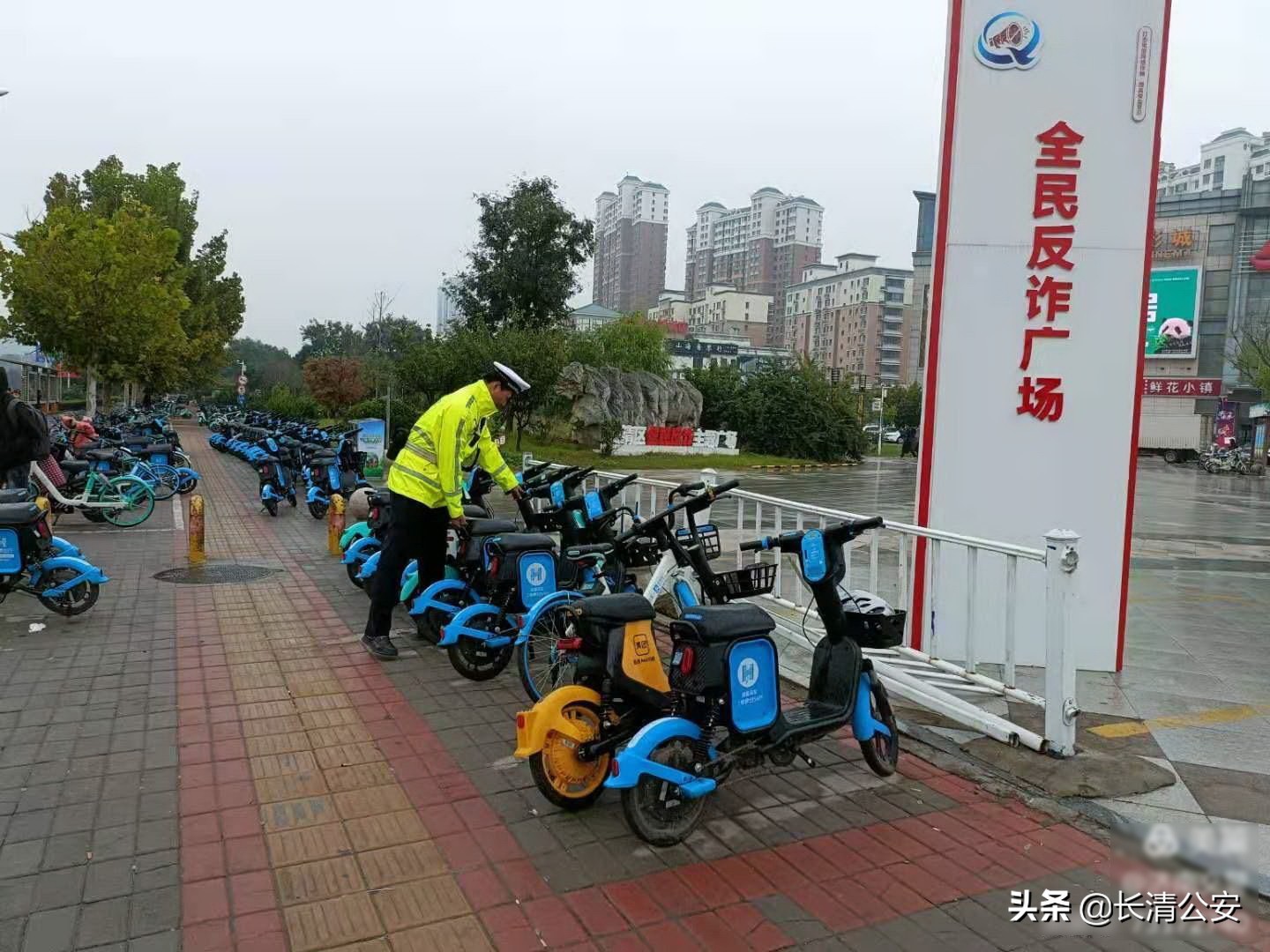 路畅景美百业兴,路畅景美如何打造