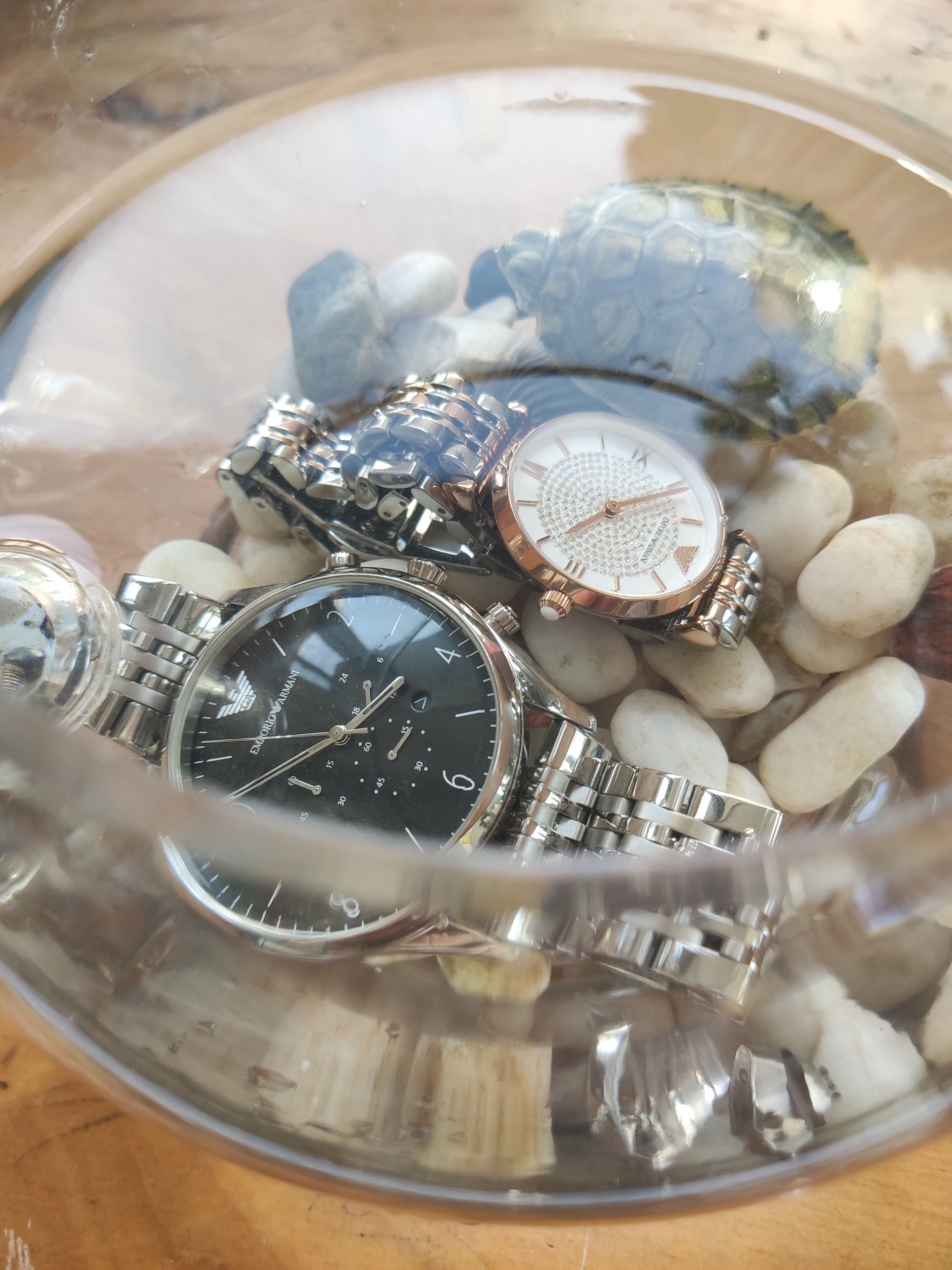 阿玛尼满天星男表还是女表,阿玛尼满天星时尚情侣腕表