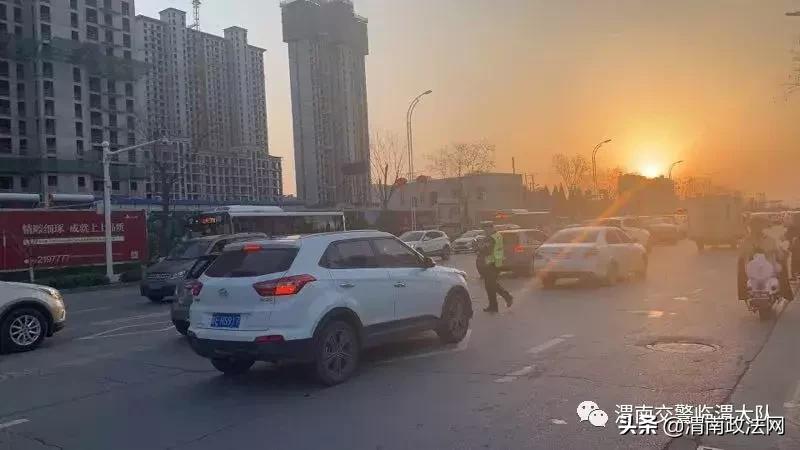 当男孩足球比赛遇上女裁判员,当足球比赛遇到篮球裁判