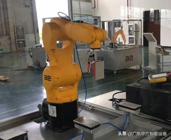 目前工业领域应用最广的机器人是,工业机器人技术发展现状及应用