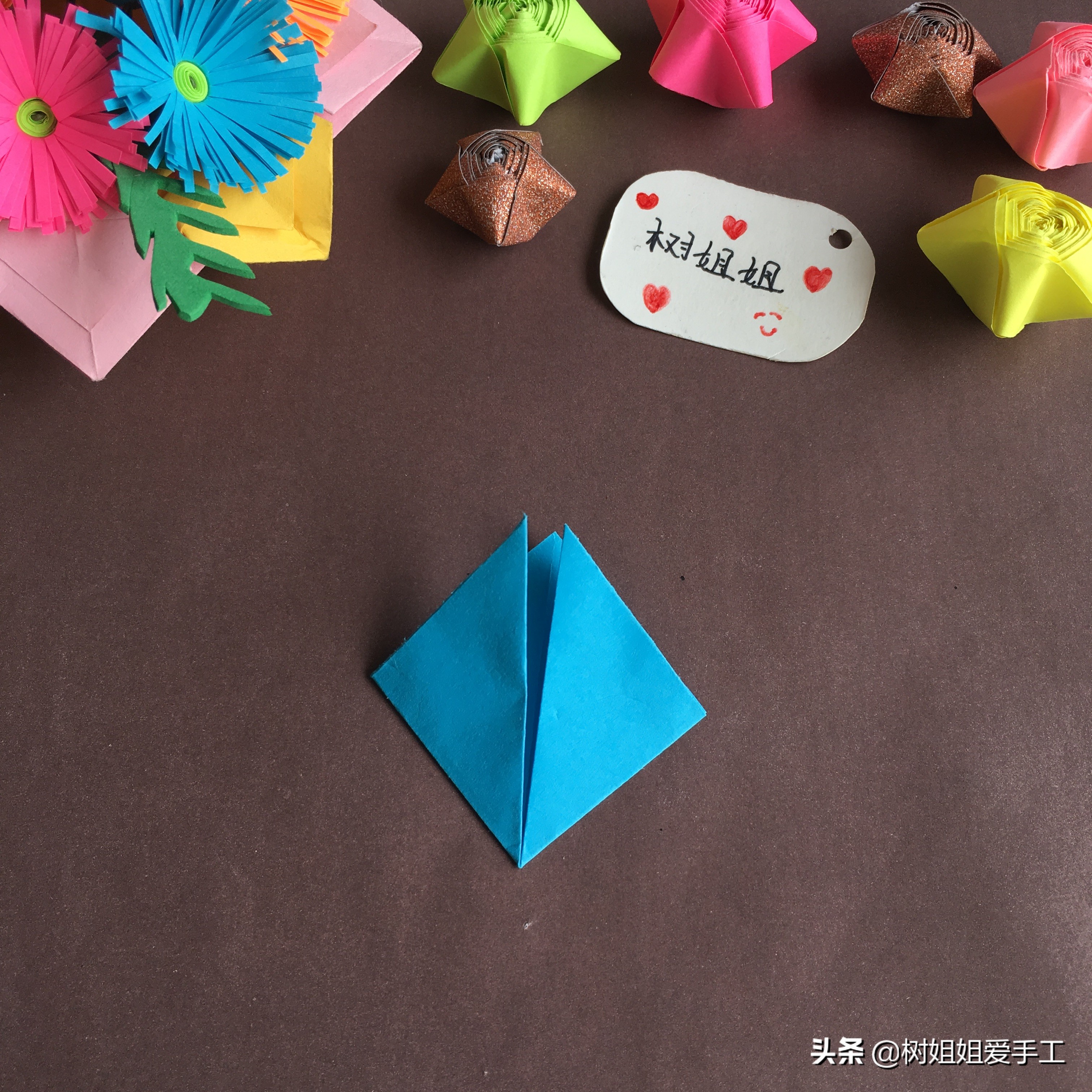 樱花花球简单折纸,简单的樱花球折纸