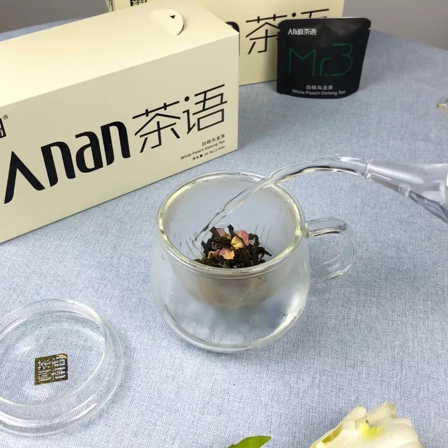 用白桃乌龙做水果茶,用白桃乌龙茶做饮品