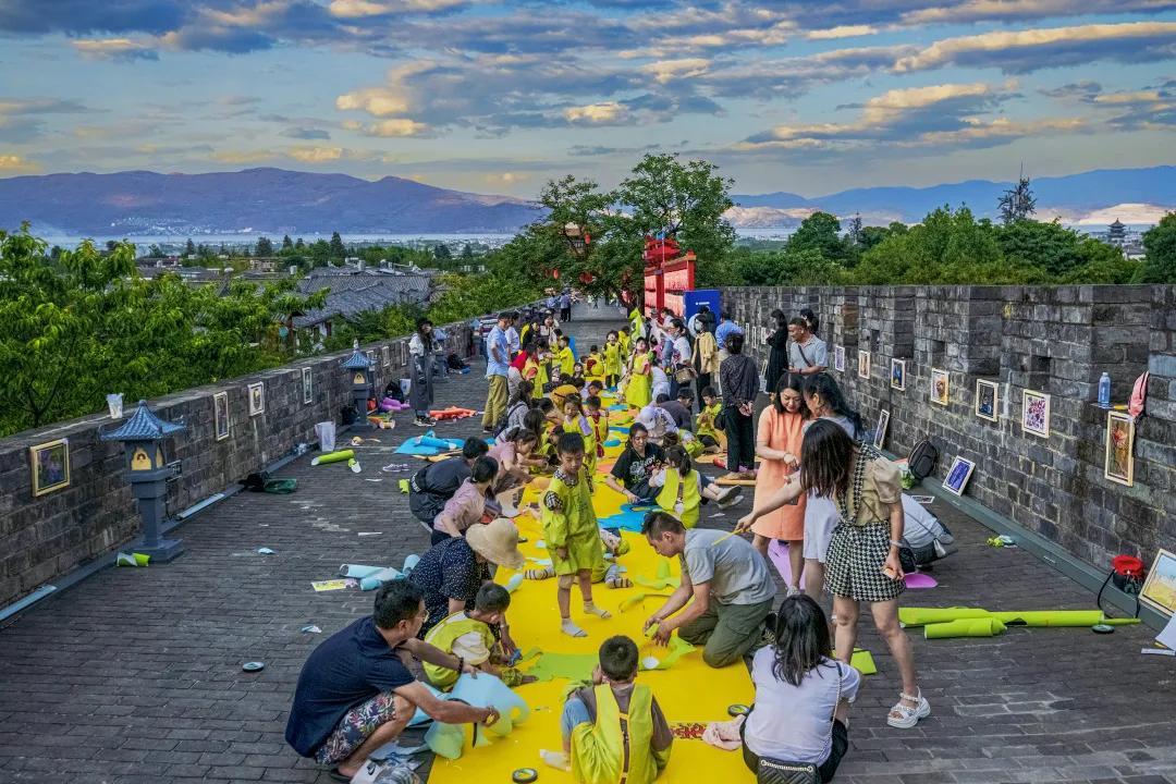 2023平遥国际摄影节获奖摄影作品,2009大理摄影展获奖作品