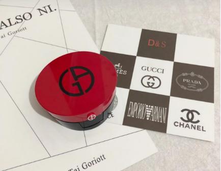 雅诗兰黛粉底和阿玛尼权力哪个好,阿玛尼粉底液测评适合什么肤质