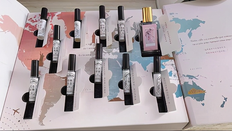 心仪的女孩过生日送什么礼物合适,怎么给女朋友选礼物能让她想着我