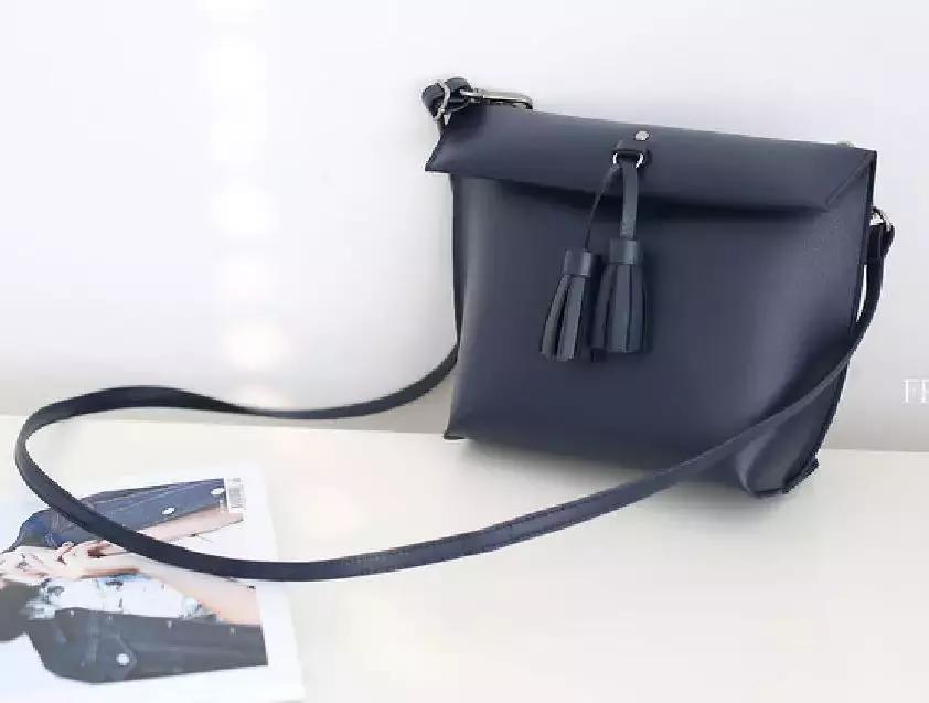 国内十大小众轻奢品牌包包500以内,适合夏季的轻奢包包百搭