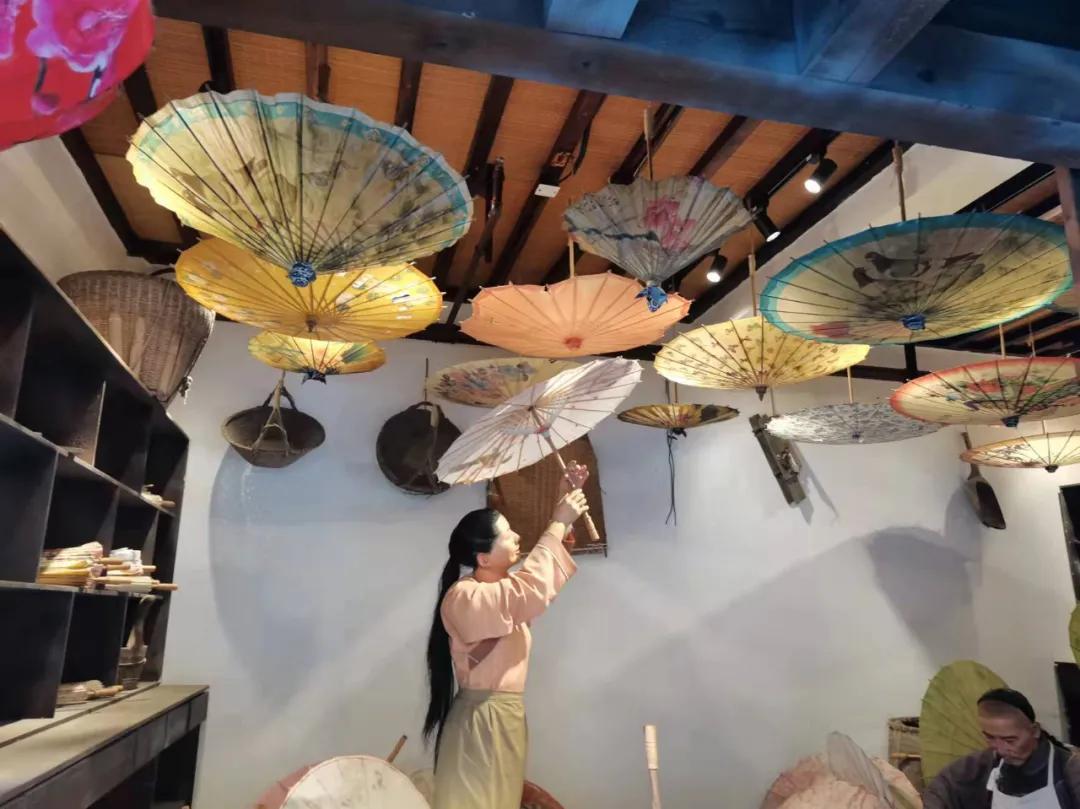 行走｜物华天宝宝华山