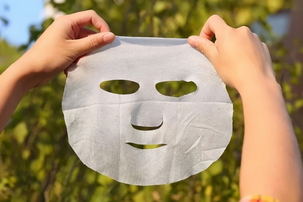 天天敷面膜为什么脸还干,天天敷面膜脸上为啥还是很干