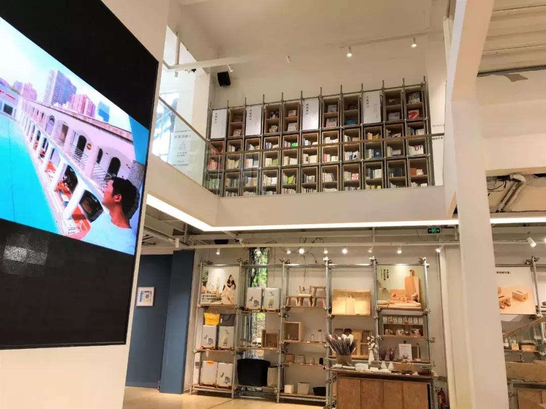 旧厂房改造文创园,淄博文创集市旧厂房改造陶艺