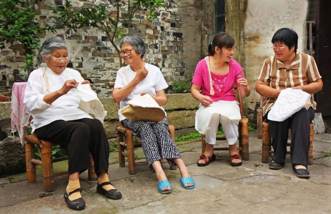 萧山花边手工图片大全,青州非遗纯手工花边