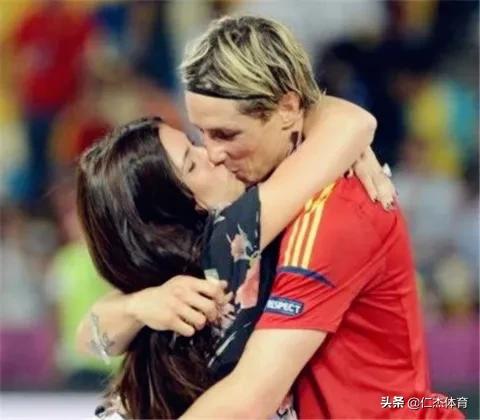 足坛四大梅西你最喜欢哪一个,足坛十大神仙